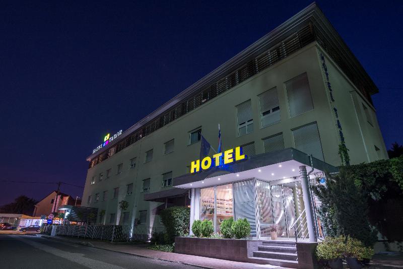 Hotel Tabor Марибор Экстерьер фото